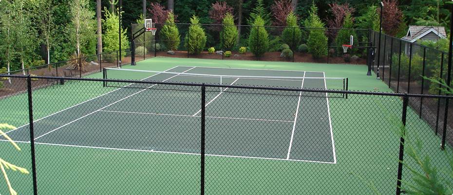 Residential Tennis Court in the Dunthorpe Neighborhood, Portland, Oregon
